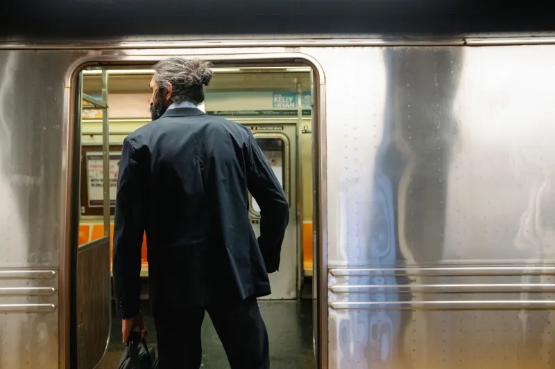 The Commute Advantage: How Time in Transit Unlocks Your Most Powerful Professional Thinking